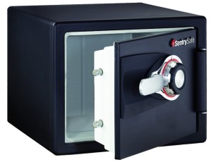 Ohnivzdorný trezor SentrySafe DS0200